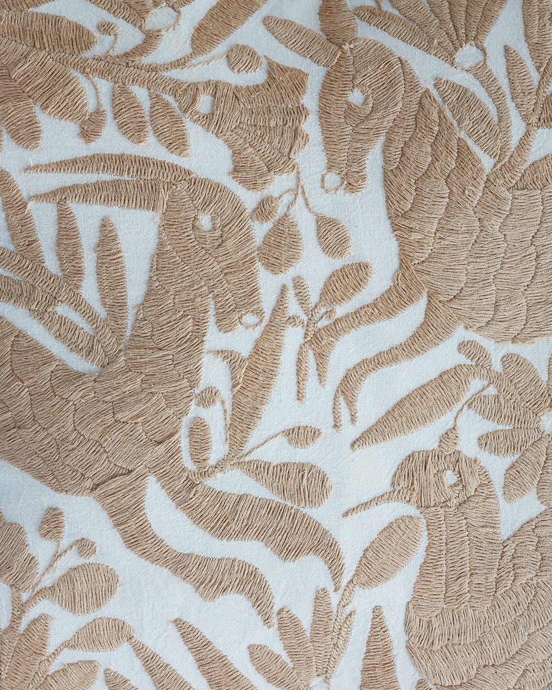 K’ast’i - Funda para Cojín Beige Otomi
