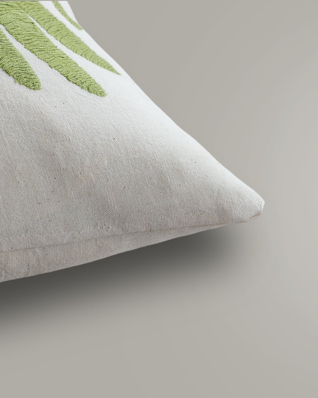K’angi - Funda para Cojín Verde Claro