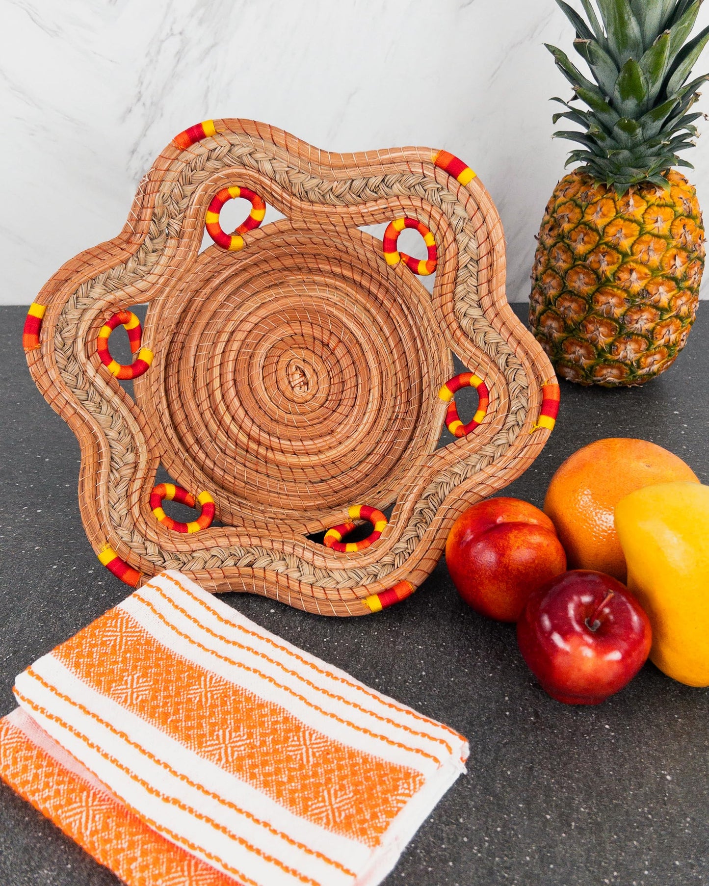 Ocoxal, Cesta para pan o fruta hecha de fibra de pino